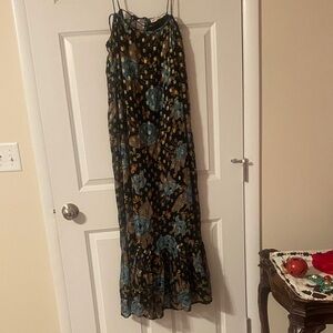 NATURAL LIFE Floral dress in Black and Blue